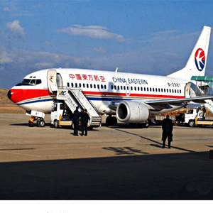 查干湖航空货运航空快运业稳步发展的原因是什么？